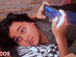 Best Friend Alison Gonzalez Blowjob Game - Latina Teen Sucks Cock While Playing Free Fire