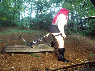 Fucking Machine Plundering Crossdresser Ass