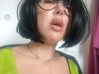 unbelieveble spell, stepson!! im a giantess!