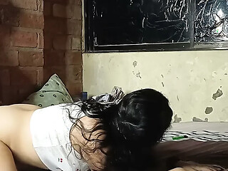 She asks me to push her, to make her hair messy
