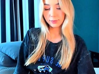 Amateur asian cocksucker teen