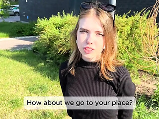 Online fling turns into hot amateur homemade scene