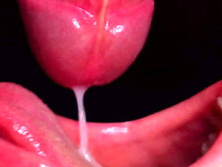 Close-up Blowjob: Check out Gorgeous Mouth - ASMR Cum-F...
