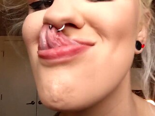 LONG TONGUE SPIT PORN
