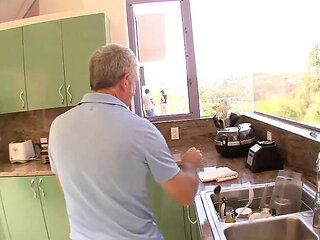 Stepdaddy Fucks Teen Ariana Grand's Big Ass - Love You Daddy Hardcore Sex