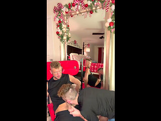 Bareback Christmas Raw Anal Delivery (part 1)