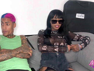 My Friend Doesn't Change Every Time He Comes to Visit Me Some