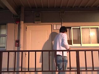 IIGEUDXMLBRAQTVUKJ44SAME200