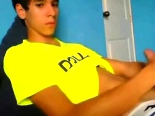 Latin Amateur Twink Masturbating Solo