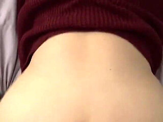 My Big Ass Gets Him Hard! Fucking Until He Cums on My Ass! I Told Him to Slow Down and It Got Him to Last a Little Longer Lol