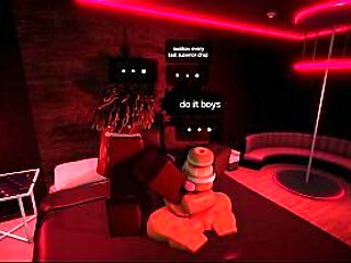 Flaming Hot Babe With Bubble Butt gets DESTROYED BY 2 BBCS (ROBLOX)