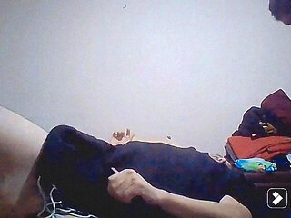 My straight stepcousin visits me and had his first gay oral sex with me