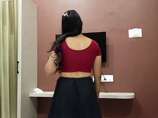 Big Cock Ji Seduced by Aishu's Sexy Body Fucking Her Tight Pussy and Ass