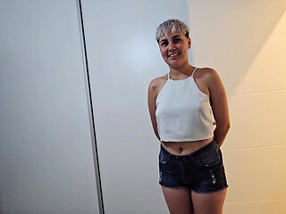 Argentinian Lesbian in Her First Casting