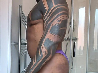 Posing for Coach. Amadeus Mode