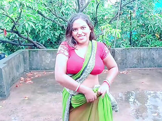 Indian Desi Stepmom hardcore fucking sex .. best Indian hard fucking porn video