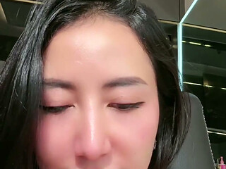 A GIRL WHO WANTS TO MAKE A VIDEO CALL