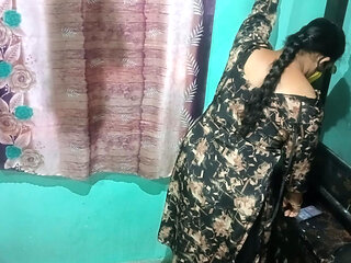 Front of mirror dancing sex with sexy indian muslim desi bhabhi