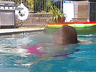 Handsome Harry and Sex Big Beauty Nurse Vicki Do Some Under Water Exercises!