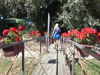 LA SPIAGGIA DEGLI SCAMBISTI - Episode 4