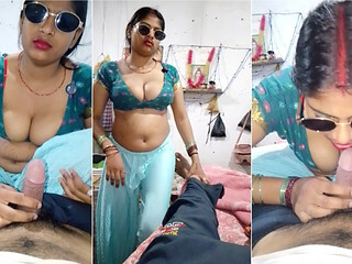 Water came out of the hand of brother-in-law's penis, desi sexy video, sexy video, sex video.
