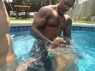 Cockboarding Underwater Blowjobs Throat Fucking