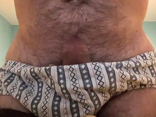 Earl present nice hairy dick and balls