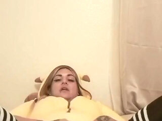 Shiney-chu Pussy Play