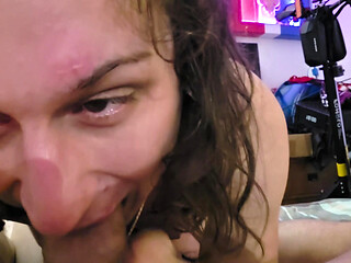 Angeluka love to suck on a cocks. Big ones !