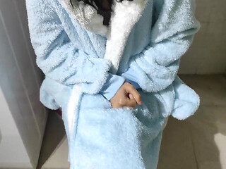 Pissing inside a petite teen's pussy and cumshot