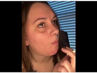 Deep inhales and French tricks in a steamy solo session