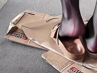 Nylon Cardboard Crush