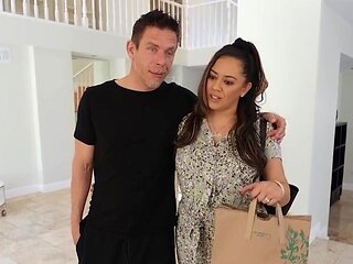 Curvy slutty teen Angel Youngs fucks her aunt's boyfriend
