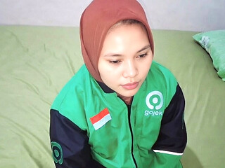 Hijab Motorcycle Taxi Driver Online Hijab Woman In Anal Sex And In Pass Fucking Pussy