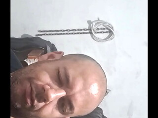Kleber Gozando - Acordei com um tes&atilde_o,querendo uma buceta mais t&aacute_ dif&iacute_cil arrumar uma pra comer