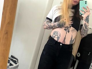 Solo webcam tranny masturbation