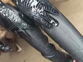 Furjob, Lipjob, Bootjob and Hairjob From Sexy Bimbo in a Sable Fur Coat, Cum on Leather Gloves