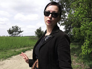 Amateur MILF Wanilianna Golden Shower Outdoor in Stockings 4K