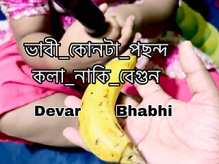 Desi Bhabhi Fucking Eggplant and Cought Devar in Banana