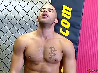 Caging The Wilde With Austin Wilde