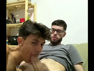 AMIGO NERD VEIO APRENDER COMO FUDER O CU DO NOVINHO
