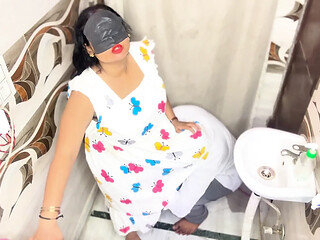 Young devar cannot resist the temptation of his sexy bhabhi.