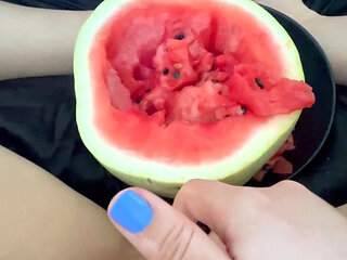  WATERMELON MULTIPLY HOMEMADE FEMALE ORGASMS- FULL ARAB LONG PORN VIDEO 2025- BEST SAUDI AMATEUR- ARABIAN SNOWWHITE KINKY MAST