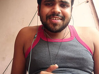 Ismaatdeva watching prostitute nude dancing video with erotic orgasam dancing jerk