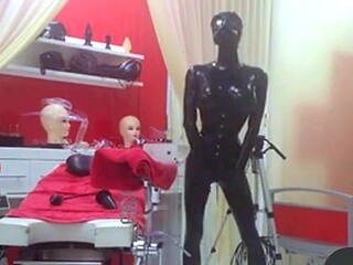 Kylie's Latex Webcam Show: BDSM Fun in the Studio