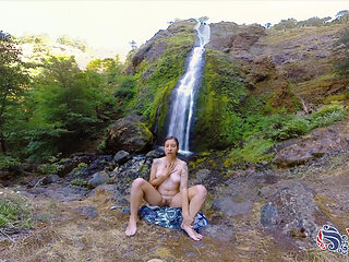 Hot hiker goes solo toying her pussy