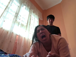 !M&eacute_teme todo tu pene por favor, Quiero m&aacute_s! Con mi vecina cristiana, su esposo no sabe nada