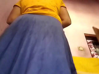 After Giving Pleasure to the Lady in Her Mouth, She Is Standing and Hitting Hard, New Sex Video