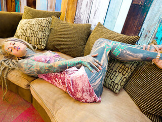 Dreadlocked Inked Girl Anal Cowgirl