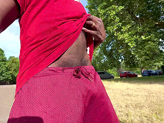 Walking Commando Under a Scorching Heatwave